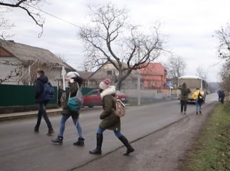 На Виноградівщині виникла проблема. Батьки школярів б’ють на сполох