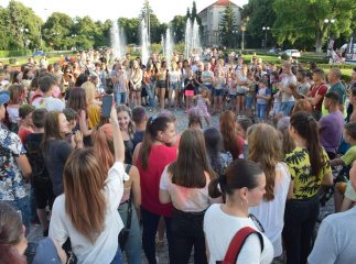 В Ужгороді яскраво відзначили День молоді