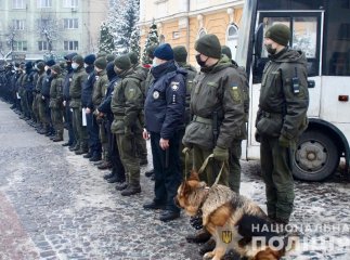 На Закарпатті поліція посилює патрулювання