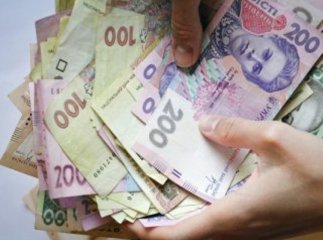 Завідувачу одного з відділень УжНУ загрожує 4 роки ув’язнення за отримання хабаря