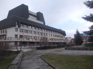 Ділянку біля муздрамтеатру Ужгородська міськрада може викупити