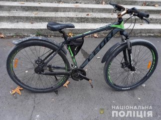 Поцупили гаманці, велосипед та сумочку: у поліції розповіли про кілька крадіжок