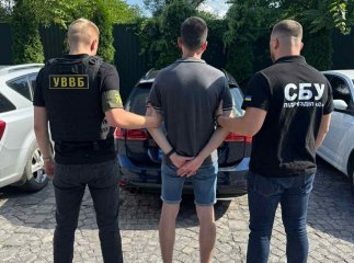 У Мукачеві затримали прикордонника: що він накоїв У Мукачеві затримали прикордонника: що він накоїв
