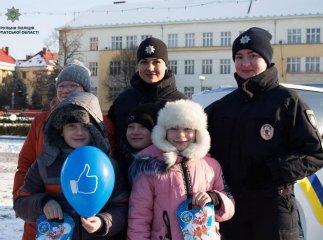 Як діти закарпатським патрульним колядували