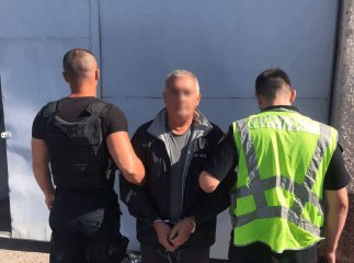 На Закарпатті вбили чоловіка, а тіло відтягнули в кущі