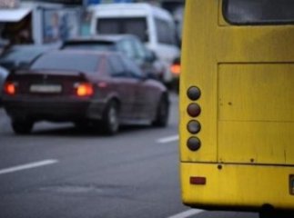 Ужгородський пенсіонер впав під колеса маршрутки