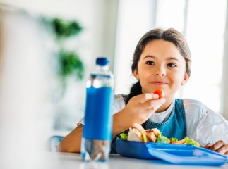 У школах Закарпаття з нового навчального року проведуть реформу харчування