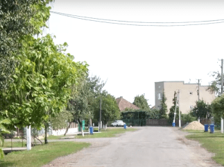 Жителі одного з сіл раптово залишились без транспортного сполучення з містом