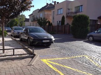 Платне паркування у Мукачеві з 14 вересня: де воно буде та як оплатити