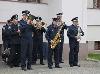 В Ужгороді урочисто привітали працівників карного розшуку (ФОТО)