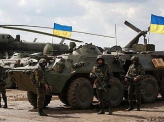 Деякі мами на пікеті Закарпатської ОДА стверджують, що їхні сини несуть службу у зоні АТО не зовсім законно