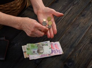 Соцпідтримка та пенсія: як на Закарпатті дбають про людей похилого віку