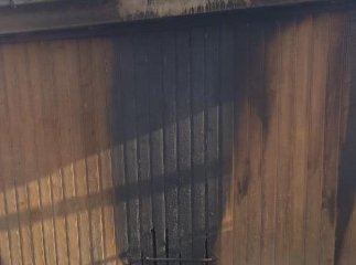 Поліція показала фото ще одного підпалу у селі