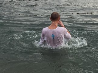 Водохреща у Мукачеві: де пірнати в ополонку і як це правильно робити