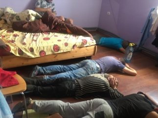 В Ужгороді накрили наркопритон із півтора десятком "гостей" з немалою сумою грошей у кишенях