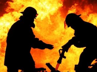 У Хустському районі горіла вантажівка