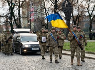 Раніше працював за кордоном: на Закарпатті поховали молодого військового