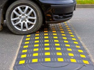 Автомайстри порадили українцям не «вбивати» авто цими звичками