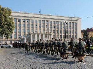 Поліція краю перейшла на посилений варіант несення служби