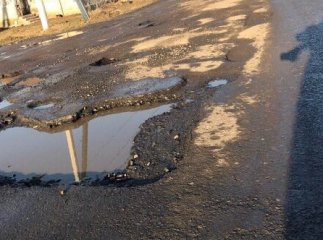 Зіткнулися легковик і мотоцикл. Є постраждалі