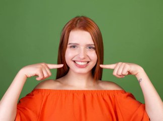 Керамічні коронки у клініці МЕД-ДЕО: які ціни у 2026 році та особливості протезування