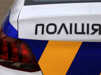 Поліція оштрафувала жінку, 12-річну доньку якої виявили напідпитку Поліція оштрафувала жінку, 12-річну доньку якої виявили напідпитку