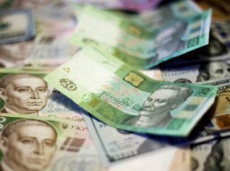 З послабленням карантину гривня зміцнилася: з чим це пов’язано і доки буде дешевшати долар