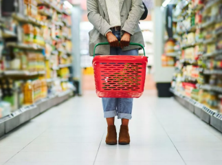 Зверніть увагу на акційні товари: українцям розповіли про обмани в супермаркетах Як у супермаркетах обмінюють покупців, які купують акційні товари