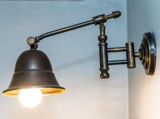 У вівторок світла не буде кілька годин: графік відключень на 6 січня