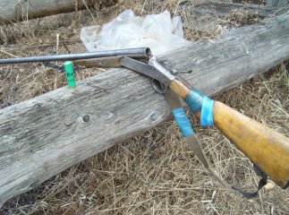 На Рахівщині 22-річний раніше судимий молодик ховав зброю