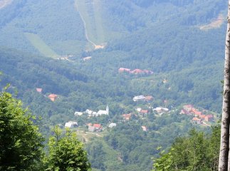 Мукачівські орієнтувальники влаштували гірський похід на Середній Верх