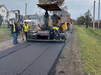 На дорозі Ужгород — Ярок розгорнули ремонтні роботи