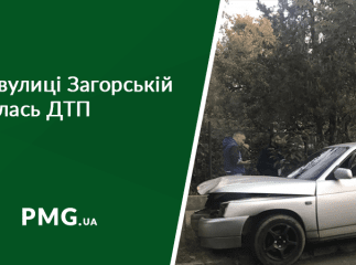 На вулиці Загорській в Ужгороді автівка в’їхала в електричний стовп
