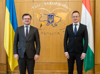 Очільники МЗС України та Угорщини провели зустріч у Києві: результати переговорів