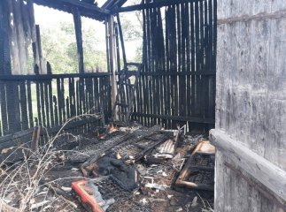 Впродовж доби горіли 4 надвірні споруди
