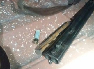 Замість зловмисників мукачівські патрульні виявили незареєстровану зброю
