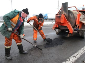 У мікрорайоні Червениця вже місяць не можуть розпочати ремонт вулиць