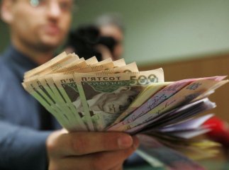 Забиратимуть 25% із зарплати або арешт майна: як депутати пропонують боротися з боржниками за комуналку Забиратимуть 25% із зарплати або арешт майна: як депутати пропонують боротися з боржниками за комуналку