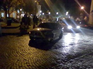 В самому центрі Виноградова БМВ зіткнулось із Мерседесом