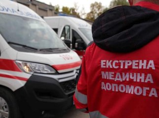 В одному із сіл Закарпаття чоловіка вкусила змія