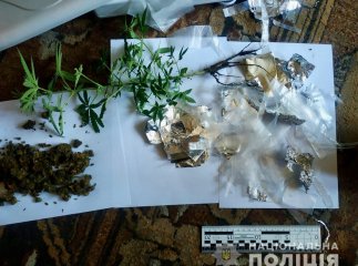 Поліція затримала чоловіка, який розповсюджував наркотики у Мукачеві