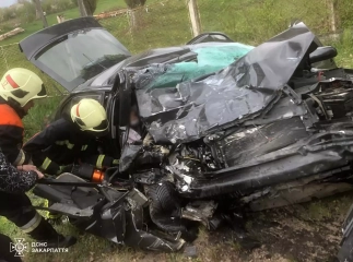 Троє дітей травмовано у ДТП на Закарпатті: що відомо про аварію