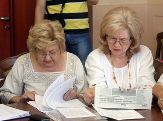 В Закарпатській ОДА на зустрічі з підприємцями обговорили питання удосконалення податкової системи (ФОТО)