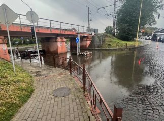 Підтоплені вулиці й обмежений рух: що коїться в Ужгороді після зливи