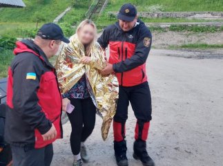 У горах жінка постраждала від удару блискавки