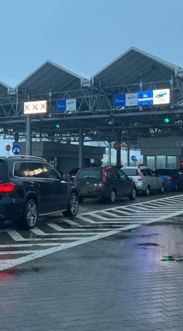 Чи змінилася правила виїзду за кордон для чоловіків