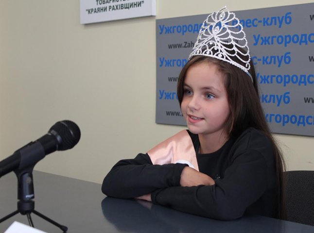 Школярка з Ужгорода перемогла у міжнародному конкурсі краси