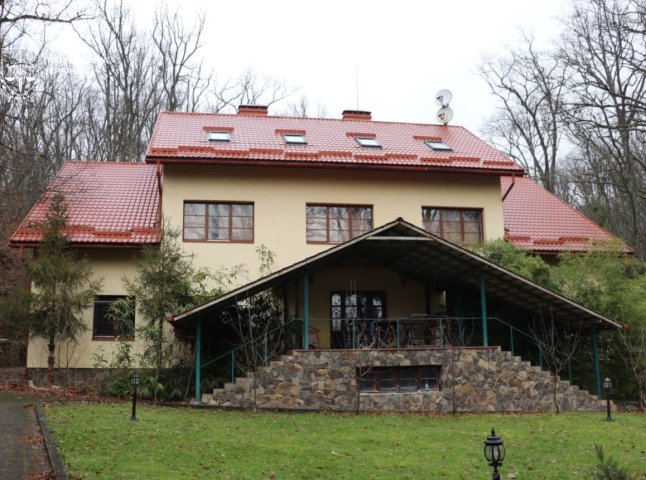 У суд пішла справа про захоплення лісу для готелю нардепа в області