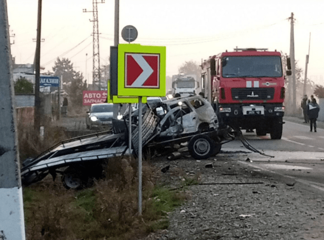 В автокатастрофі у Великих Лучках загинуло 4 людей