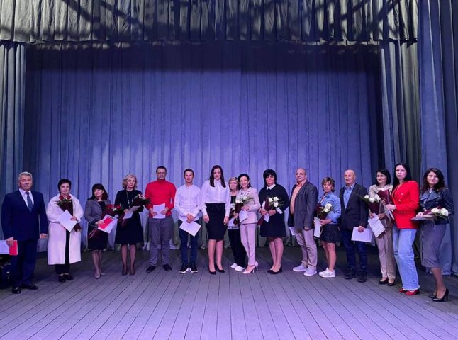 10 кращих вчителів Мукачівської ТГ отримали премії